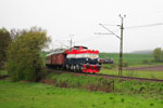 IBAB T43 222 am 15.05.2010 mit Sonderzug nrdlich von Frslv. Am Zugschluss TMZ 1419